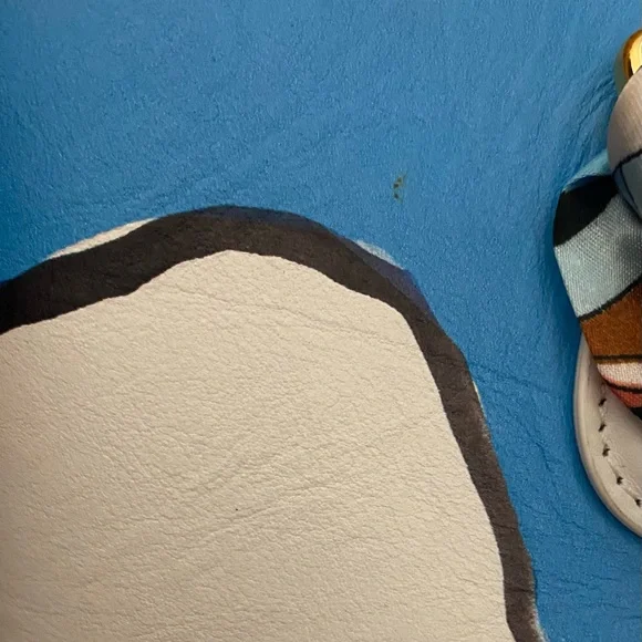 Michael Kors Collection Dandridge Christina Zimpel Seaside Tote - Picture 9 of 9